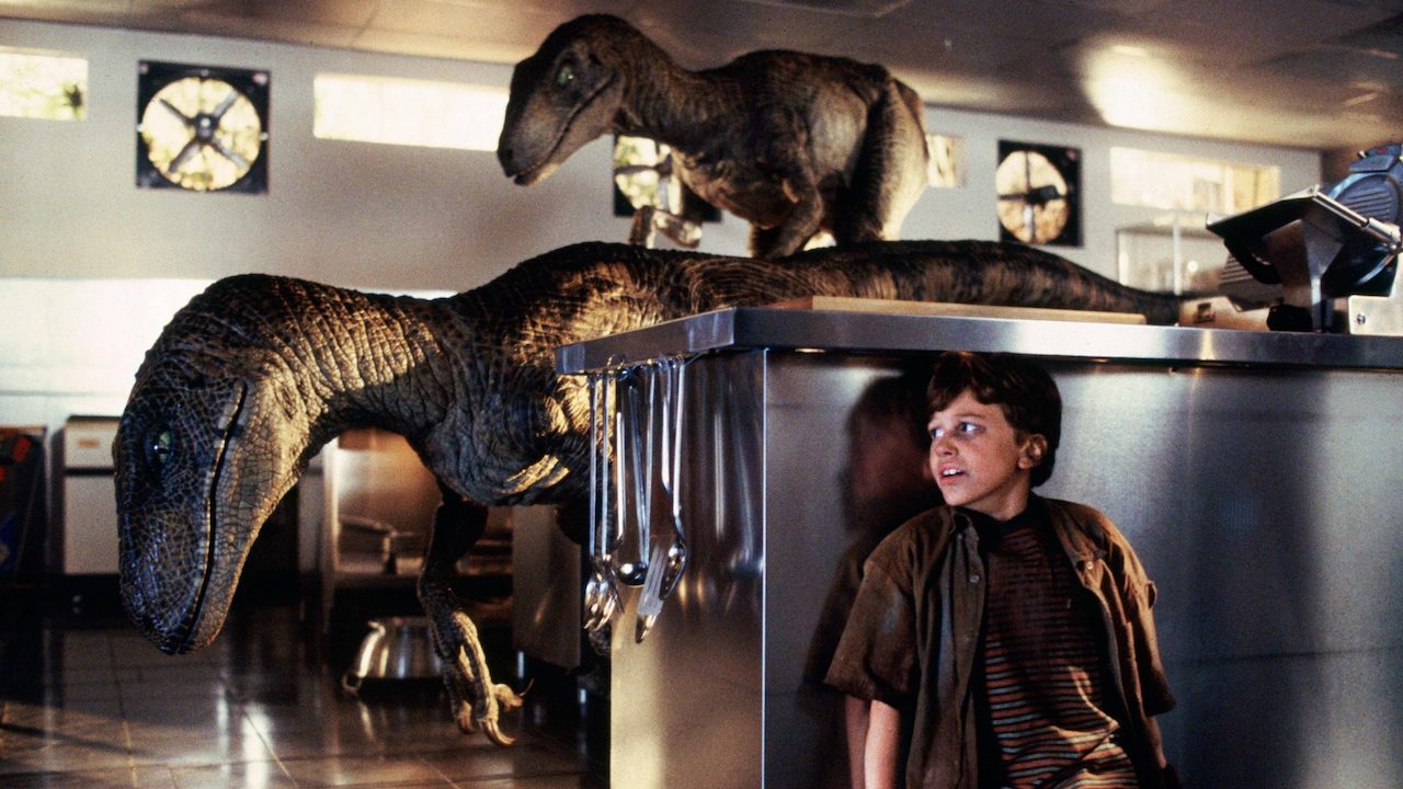 jurassic-park-velociraptors-hunting-behaviour-